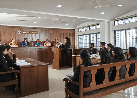 moot-court